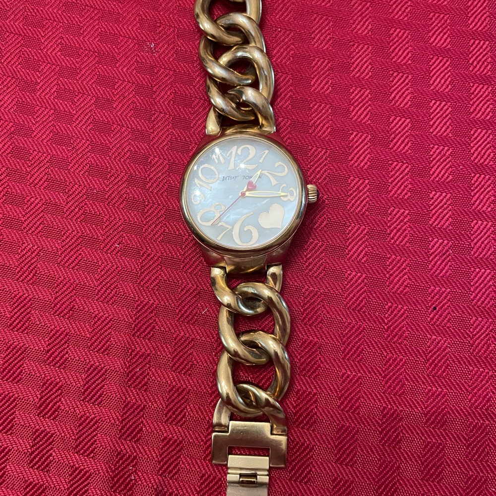 Betsey Johnson watch - Picture 3 of 10